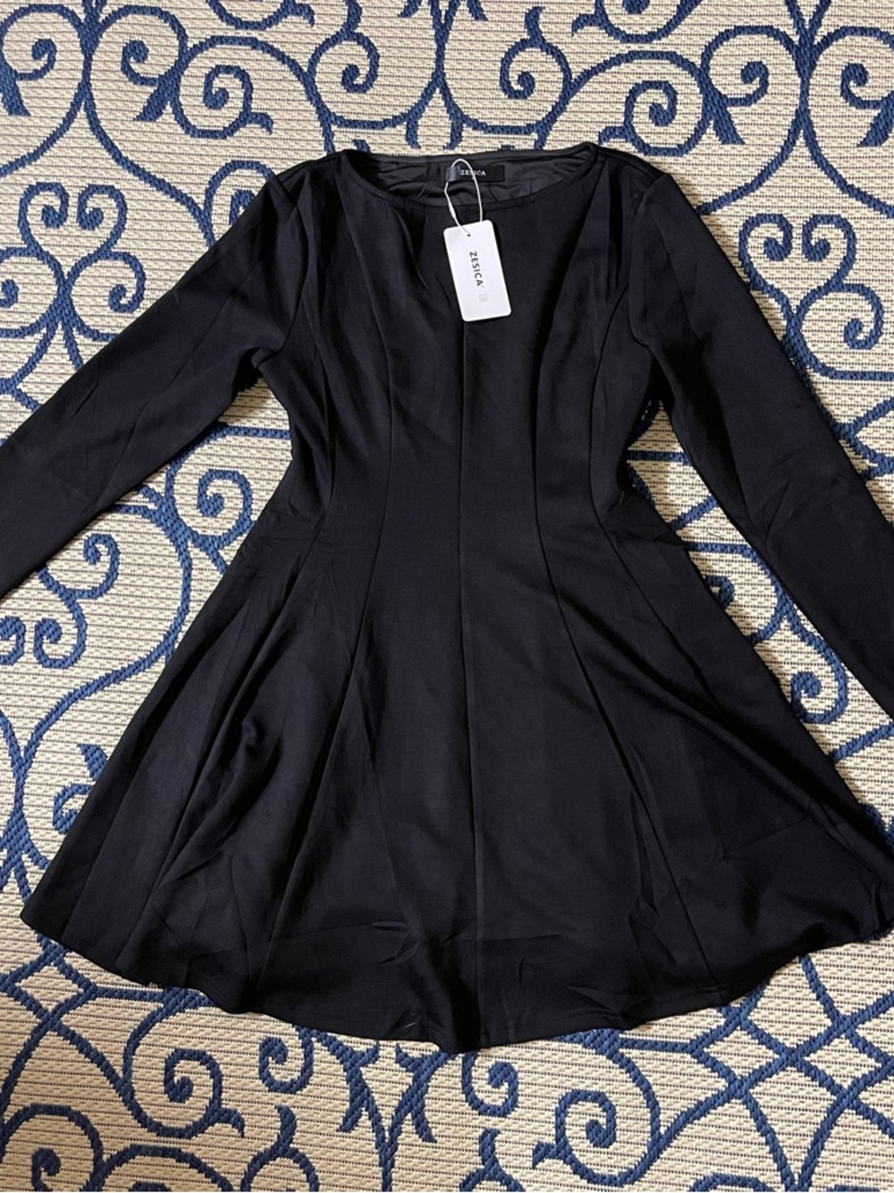 Zac & Co Black Long-Sleeve Fit & Flare Dress with Tag